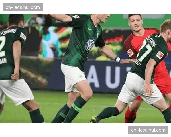 科隆客场挑战奥格斯堡,阿赫独挑锋线大梁 科隆客场挑战奥格斯堡,阿赫独挑锋线大梁