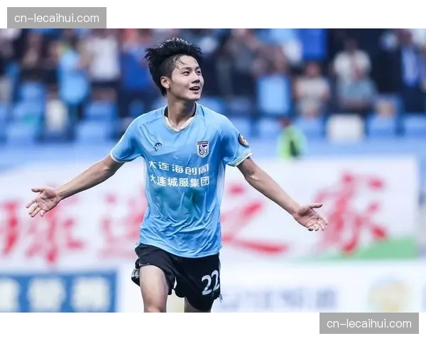 评论：VAR再度引发争议，图卢兹绝杀球被吹是否过于严苛？