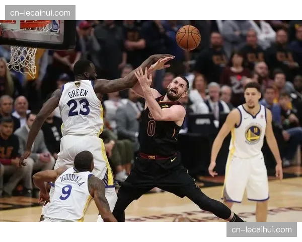 纽约自由组建-四巨头-：斯图尔特、约内斯库、琼斯、萨巴利齐聚